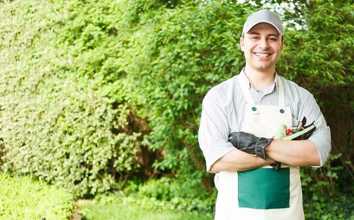 Final complaint closure for a landscapers service